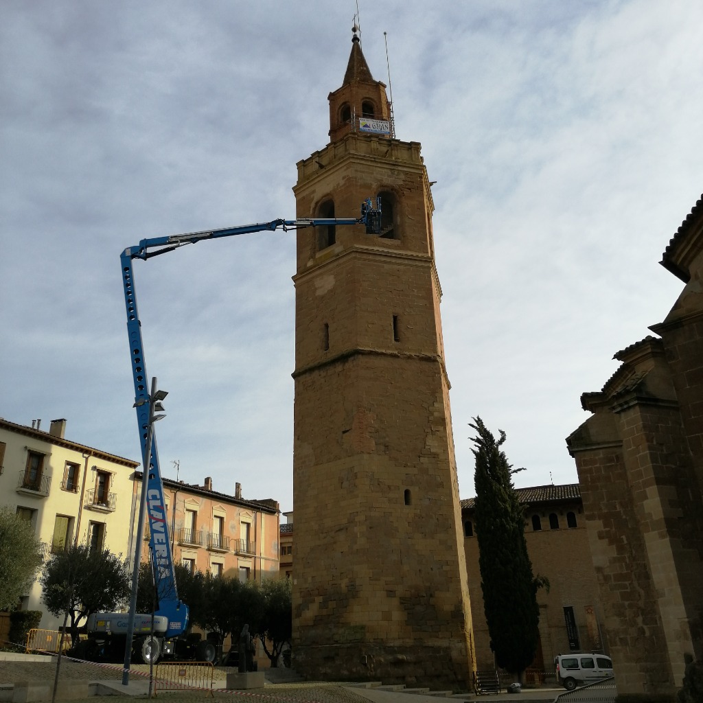 Restauración de torre y campanario por Gran Pico